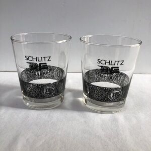 Schlitz Malt Liquor Rocks Glasses (2) Milwaukee Wisconsin Bull Logo Beer Vintage